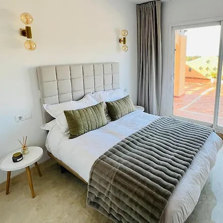 Apartmán Penthouse Au Calme Avec Vue Nature Environnante Et Tres Grandes Terrasses *