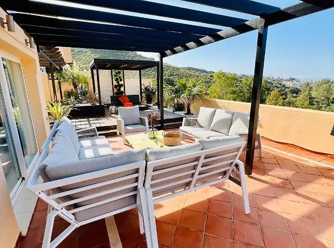 Kata Luxury Penthouse