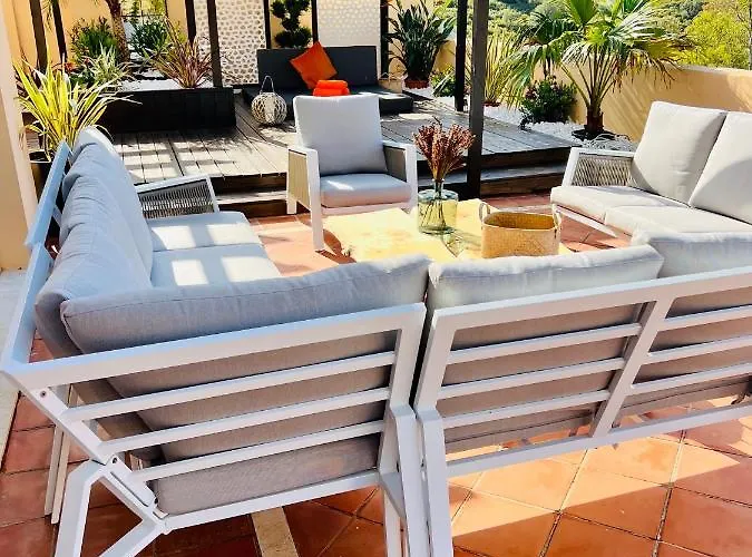 Kata Luxury Penthouse