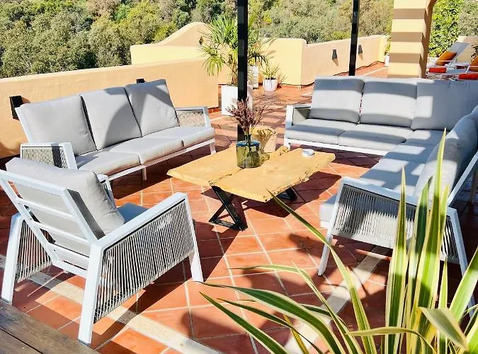Kata Luxury Penthouse 公寓